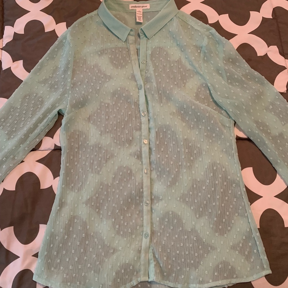 Long sleeve button up